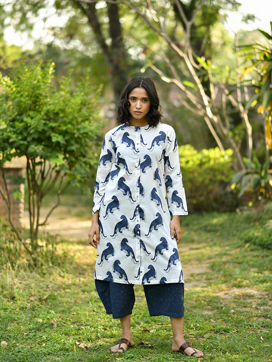 Button Kurta : Leopard White