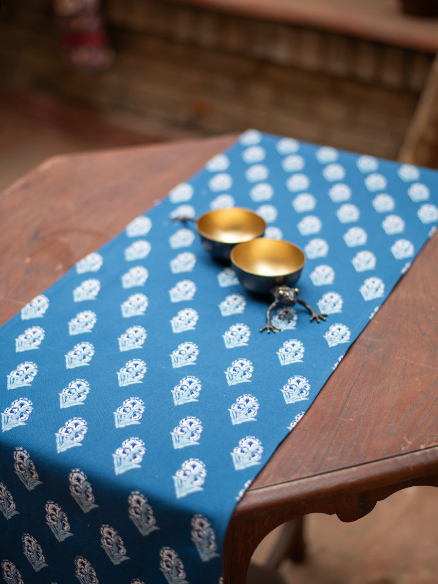 Table Runner : Agni Sapphire