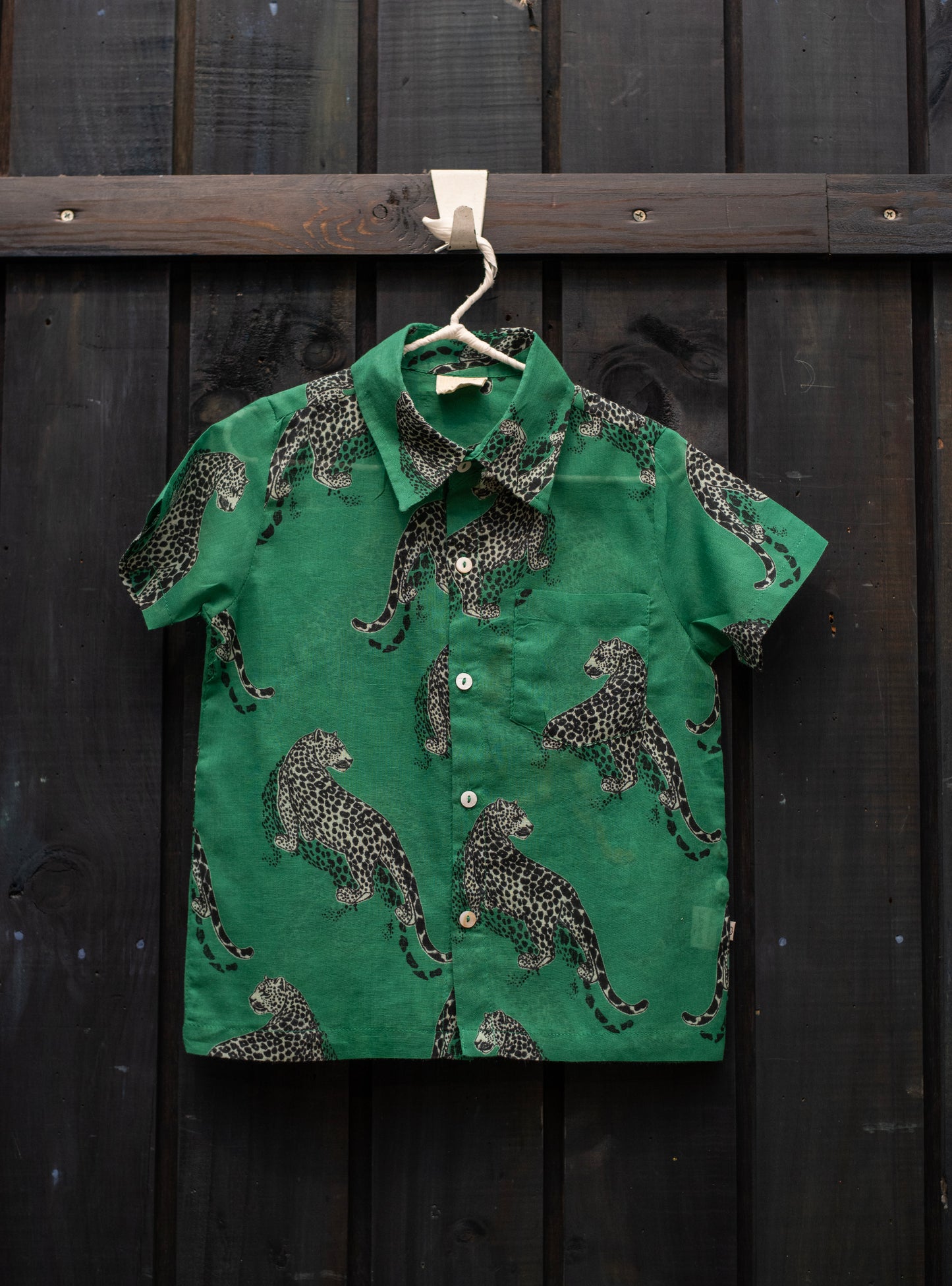 Angad Shirt : Leopard Green