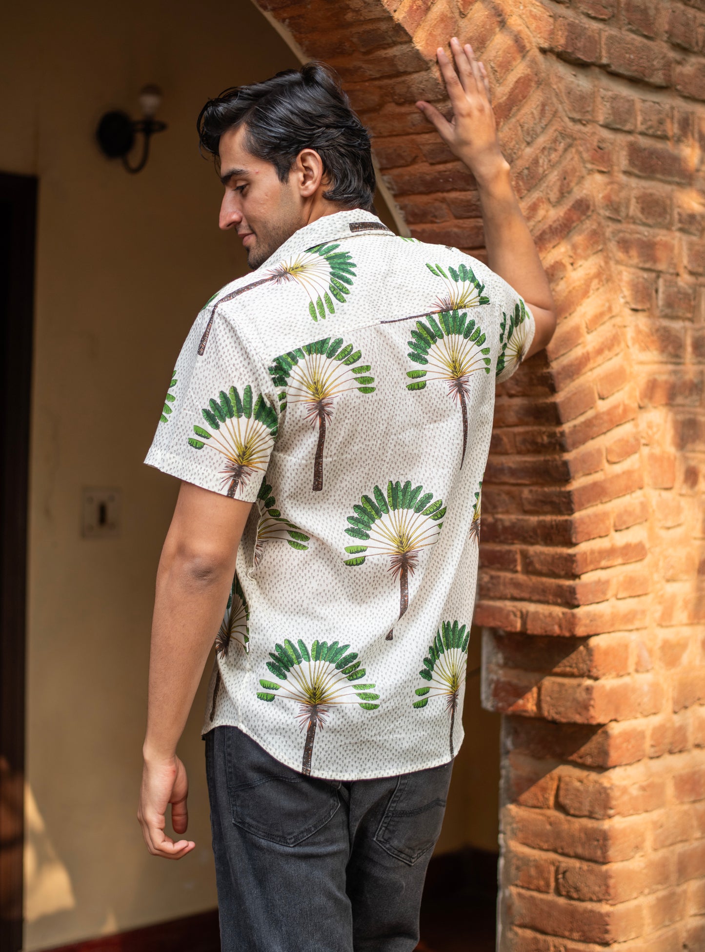 Xavier Mens Shirt H/S : Banana Country