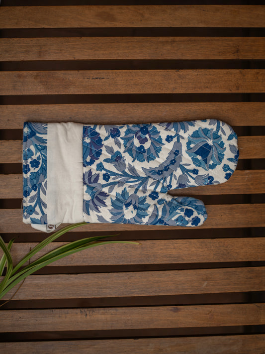 Canvas Oven Mitt : Bellur Blue & White