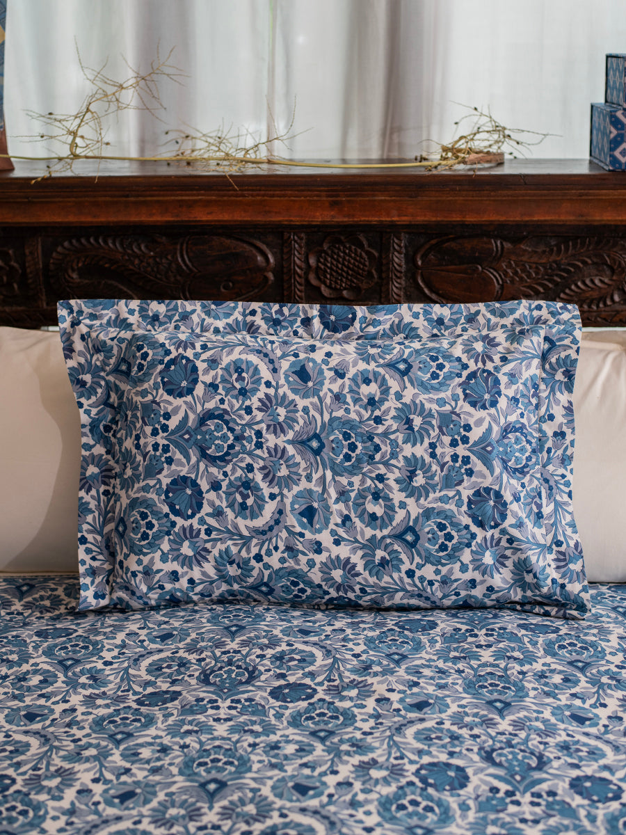 Pillow Cover : Bellur Blue & White