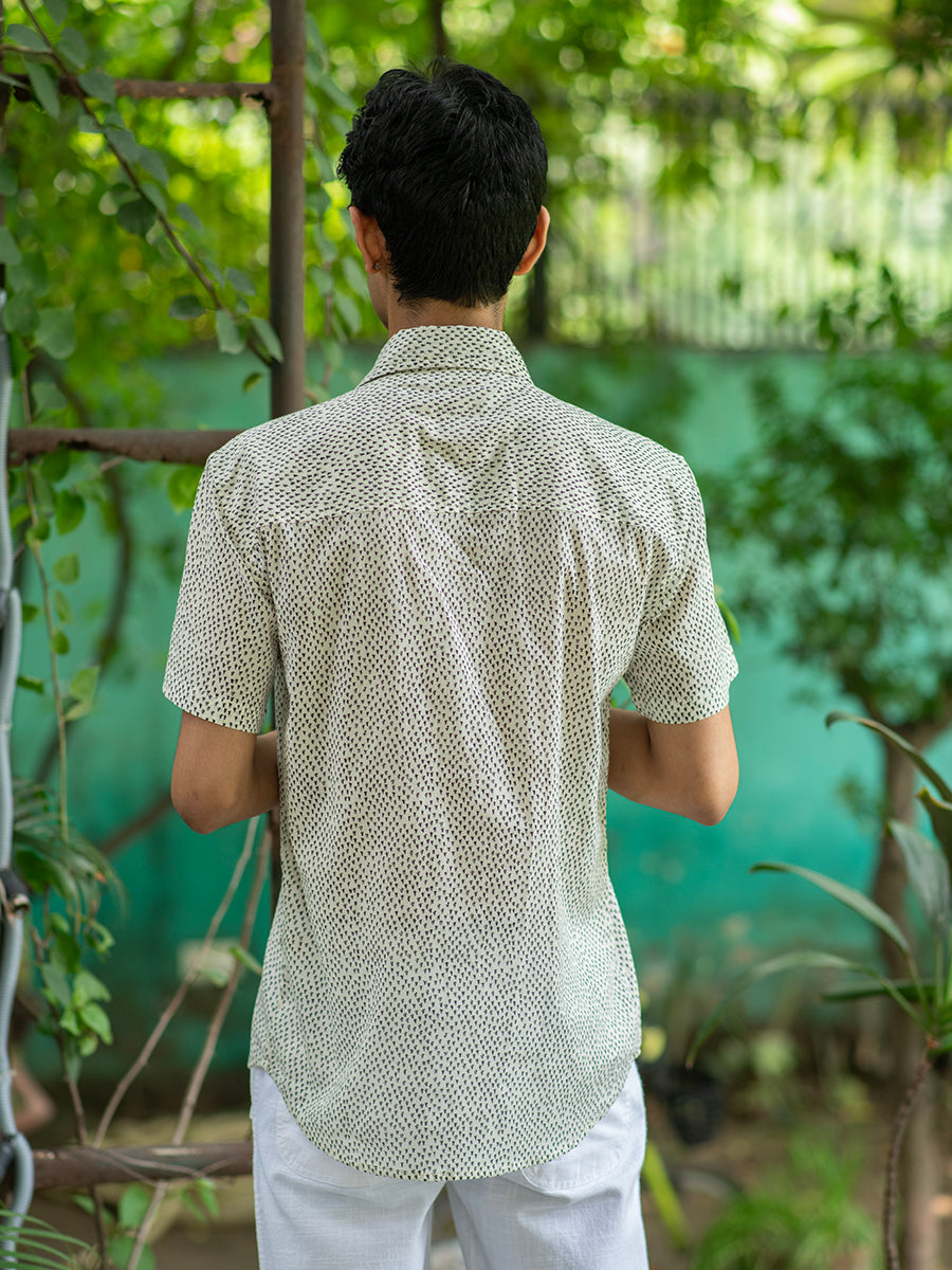 Xavier Mens Shirt H/S : Chikenfeet Natural