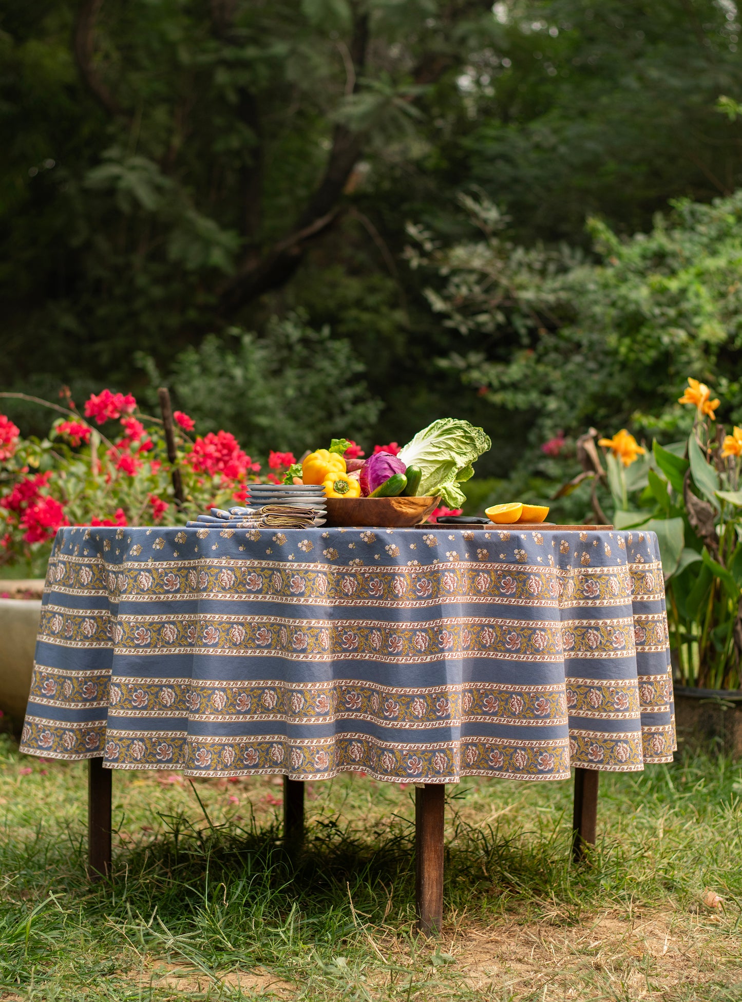 Round Table Cloth : Chanderi Denim