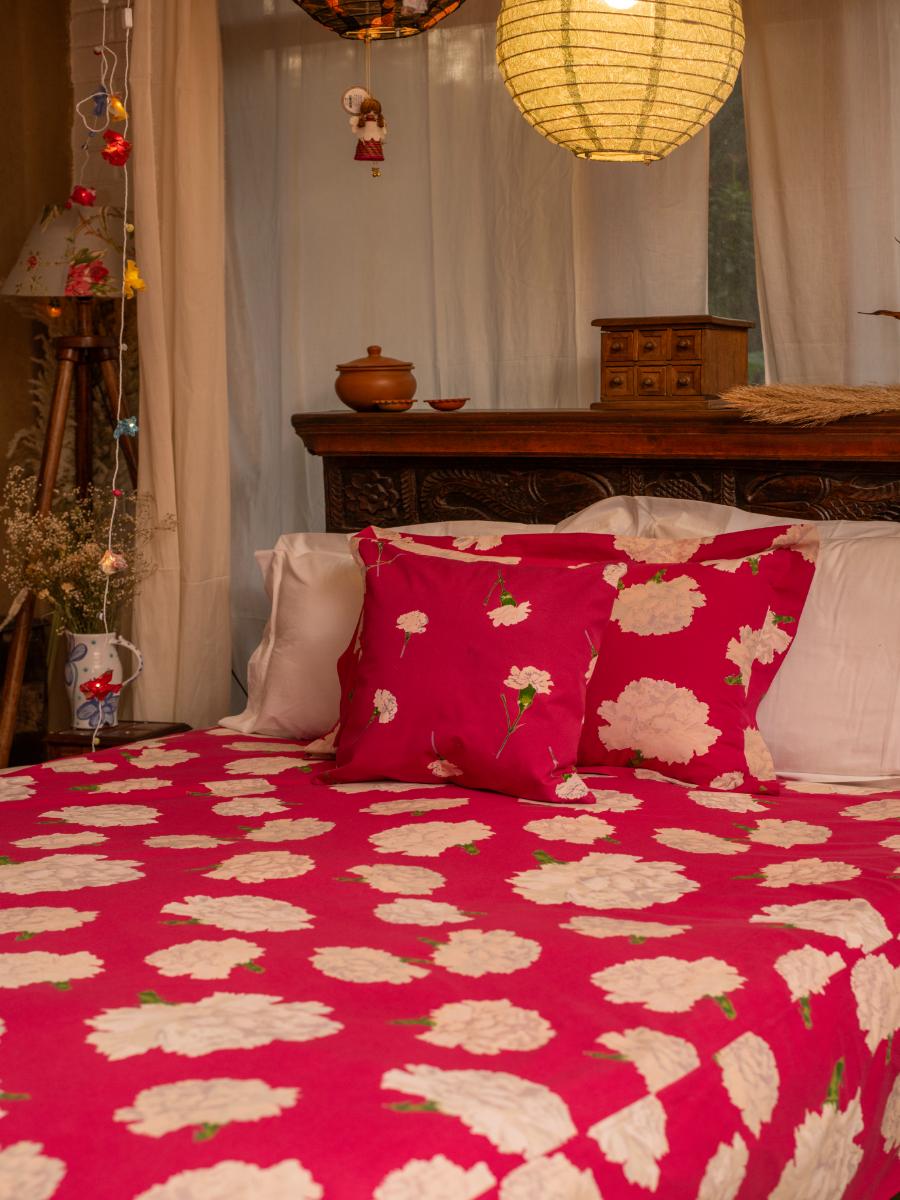 Bed Cover : Carnation Pink