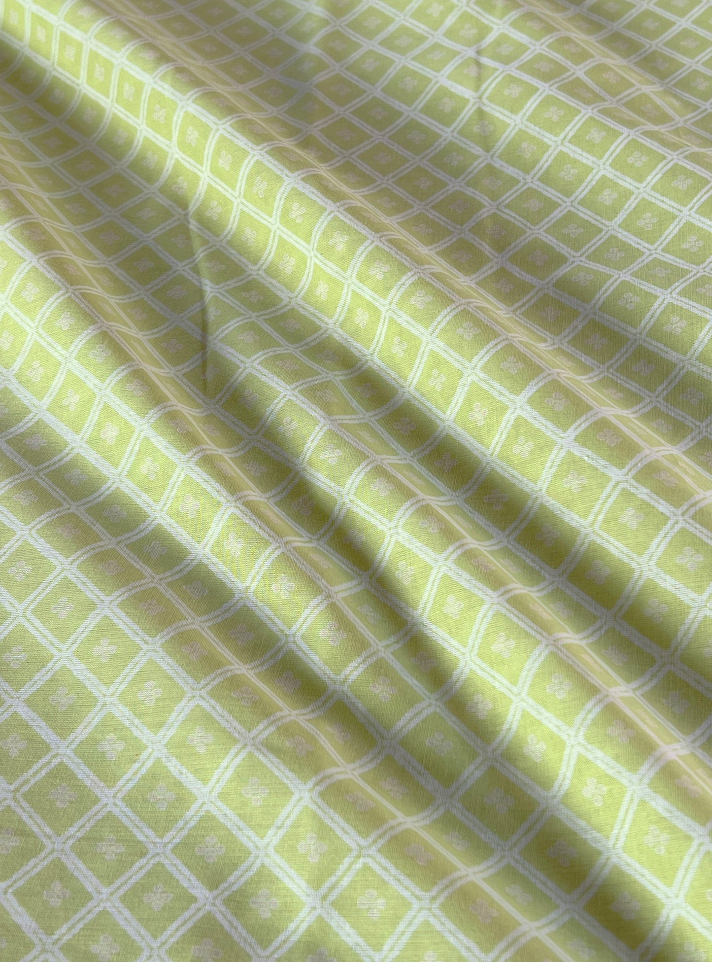 Cotton Voile Fabric : Boro Bindi Lime