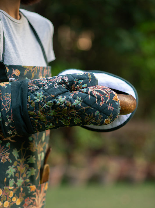 Canvas Oven Mitt : Garden Emerald