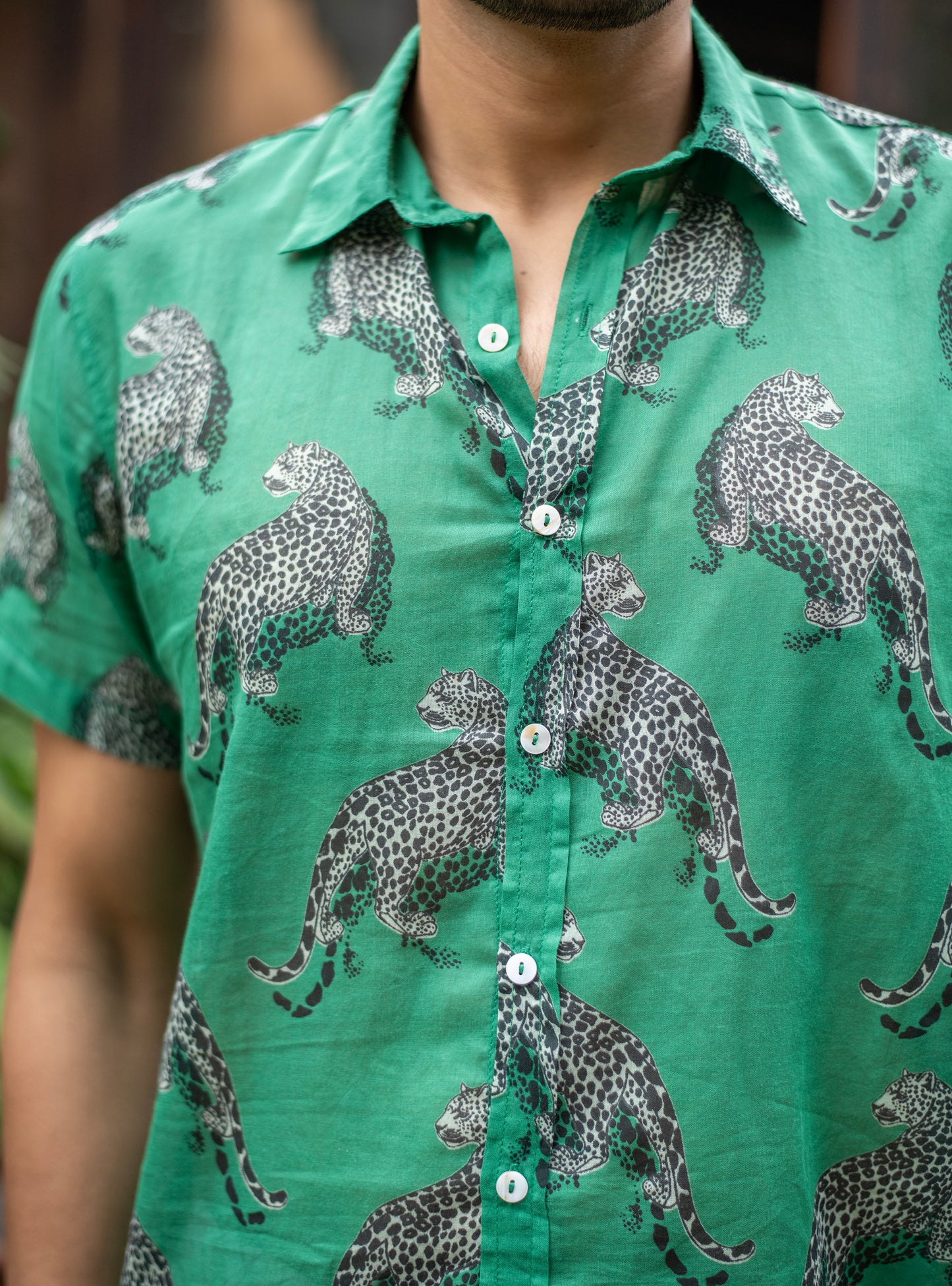 Hangout Shirt H/S : Leopard Green