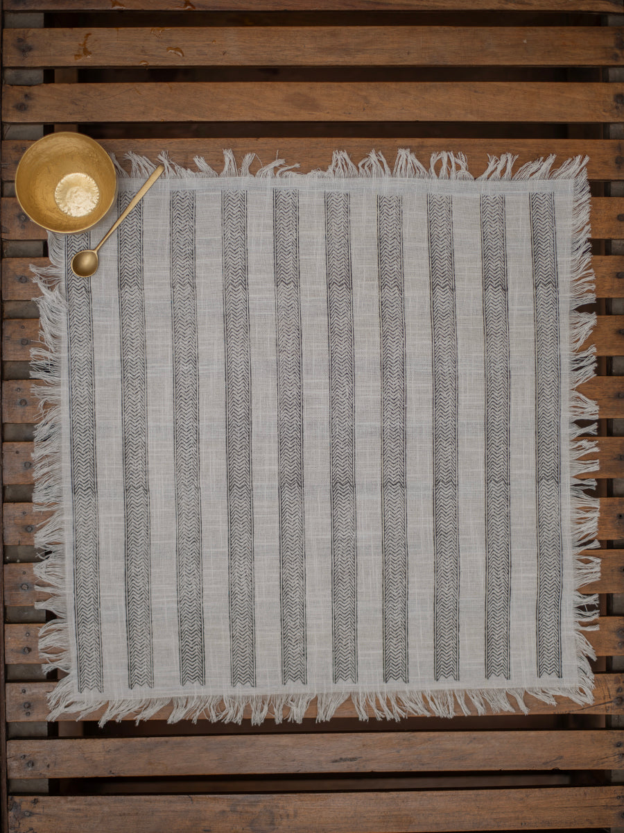 Napkin Set of 6 : Mysore B&W