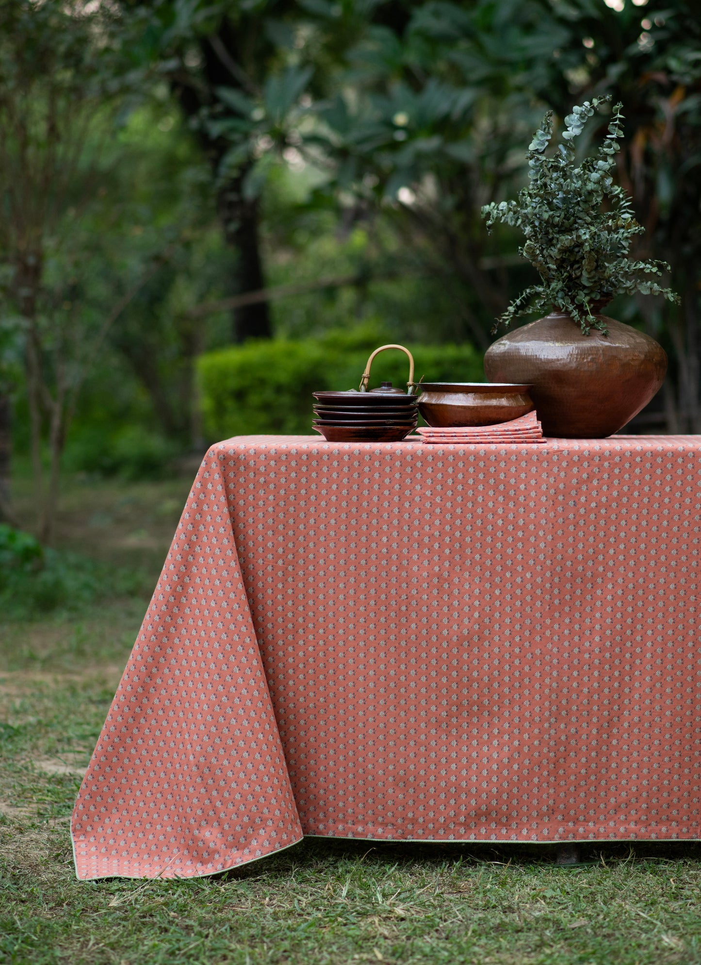 Table Cloth : Panna Brick