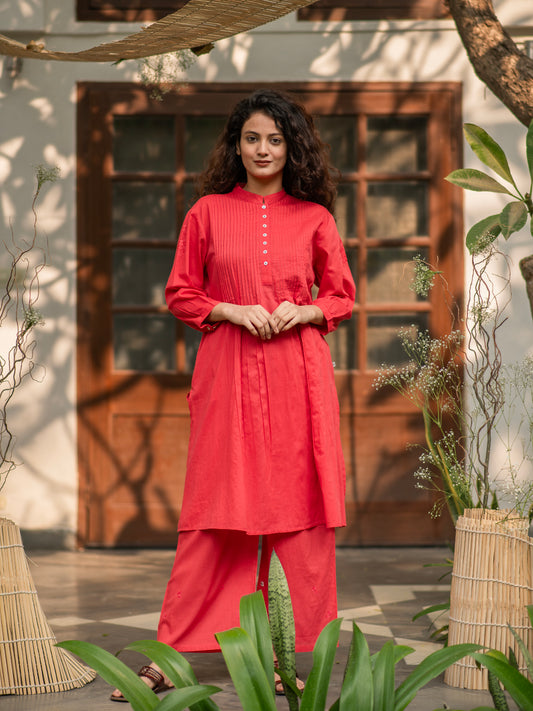 Shabnam Kurta : RED