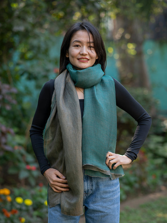 Soft Wool Stole Zari Reversible : Emerald