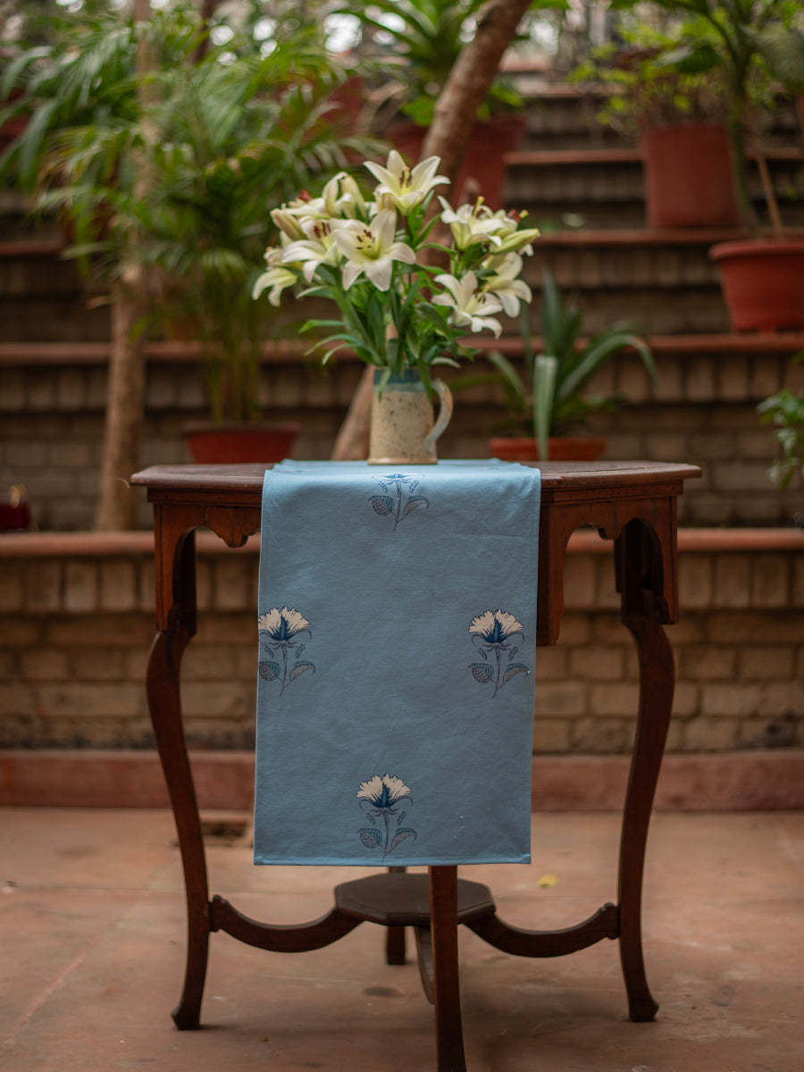 Table Runner : Sophia Blue