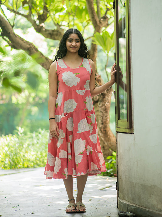 Summer Dress : Carnation Spiced Coral