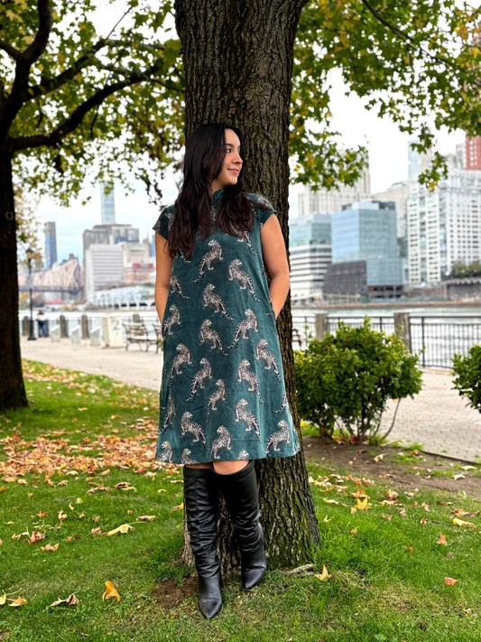 Velvet Joanne Dress : Emerald Green