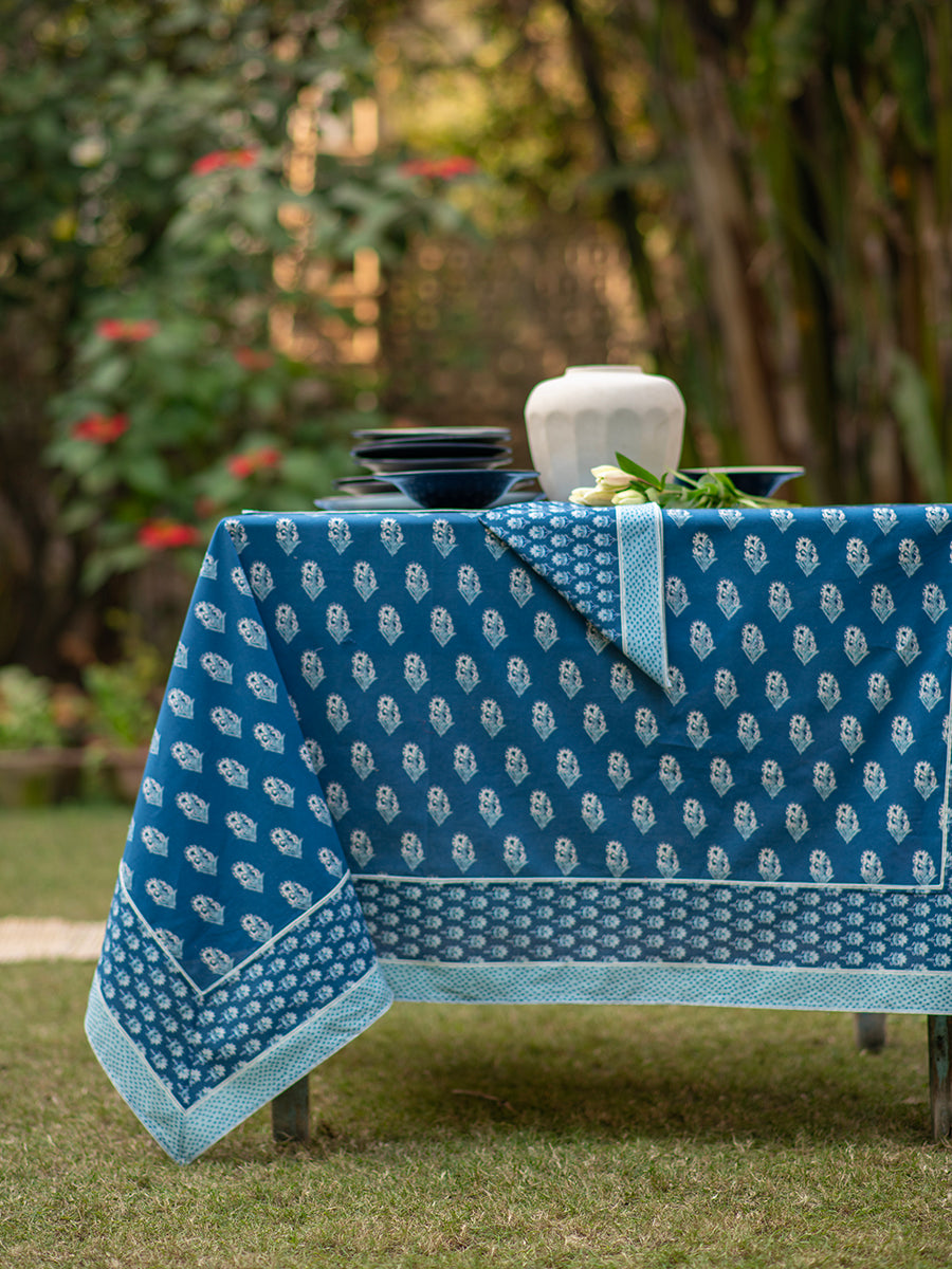 Table Cloth : Agni Sapphire