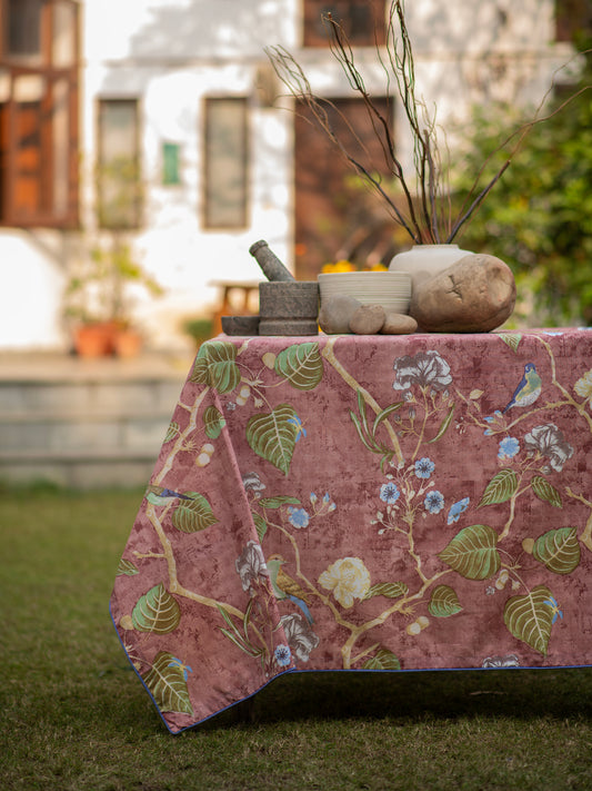 Table Cloth : Birch Rose