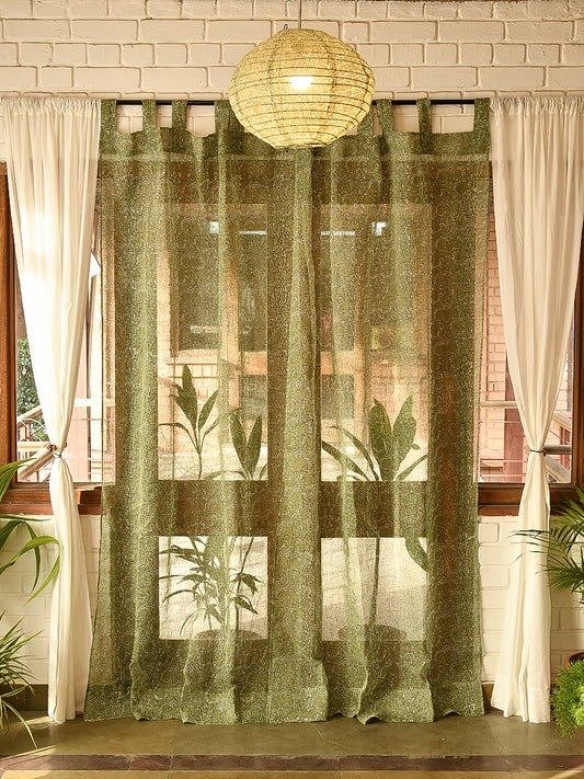 Linen Curtain : Lilia Moss