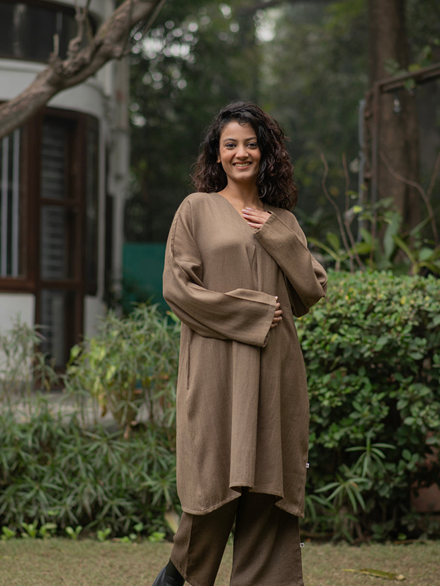 Woollen Phiran Kurta : Khaki