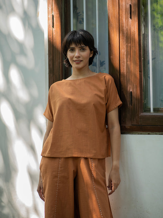 Square Top : Dark Beige