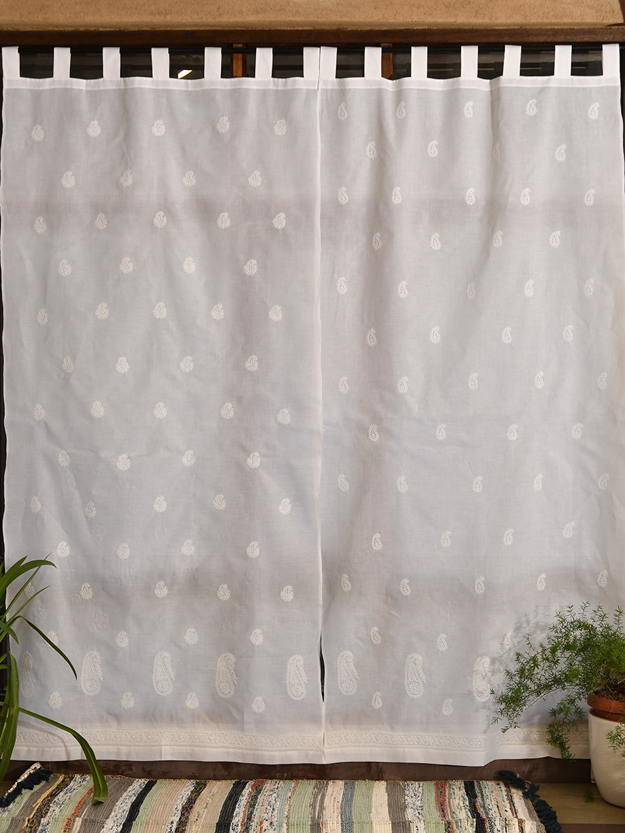 Chikan Embroiderd Curtain : White