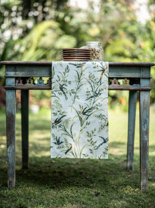 Table Runner : Hummingbird Natural