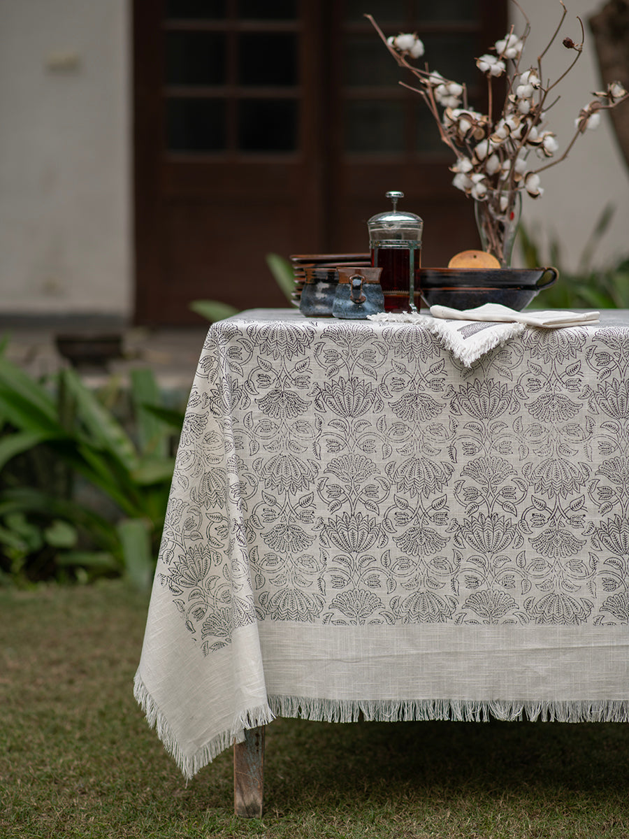 Table Cloth : Mysore Black White