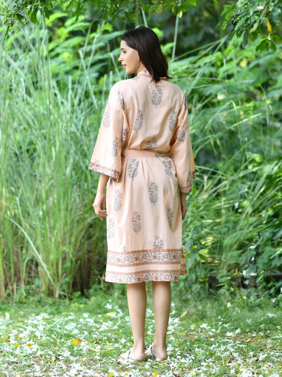 Kimono : Rosa Buti Blush