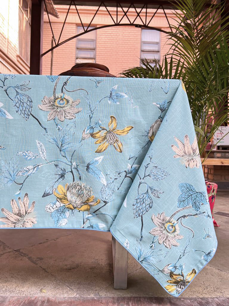 Table Cloth : Serafina Skyway